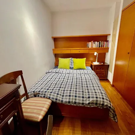 Gold 4 Metro Wifi 65'tv Netflix Hbo Appletv Disney_ Apartment